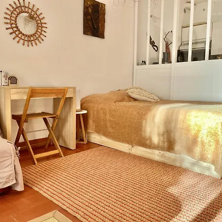 3 Pers - Piscine - Clim - Parking Appartamento