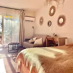 3 Pers - Piscine - Clim - Parking Apartment *