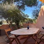 3 Pers - Piscine - Clim - Parking Apartment