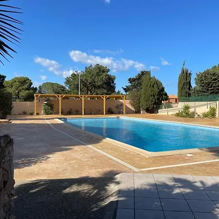 3 Pers - Piscine - Clim - Parking
